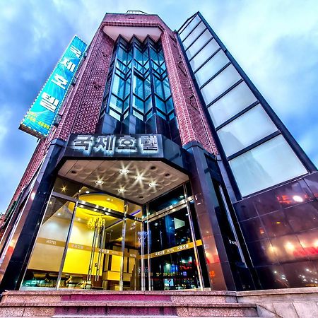 International Hotel Jeju Exterior photo