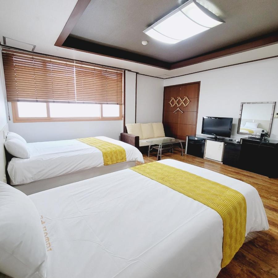 International Hotel Jeju Exterior photo