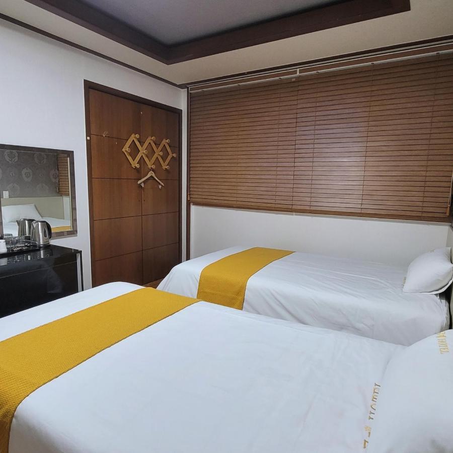 International Hotel Jeju Exterior photo